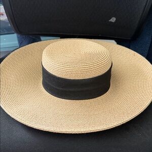 Elegant Tan and Black Women's Sun Hat